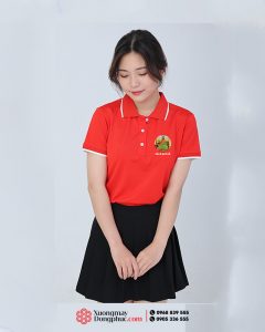 May và in áo phông đồng phục màu đỏ Dâu ô Quý Hồ