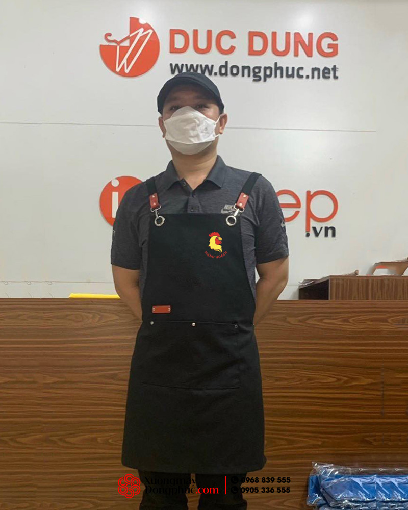 May và in tạp dề Quán Gà Mạnh Hoạch